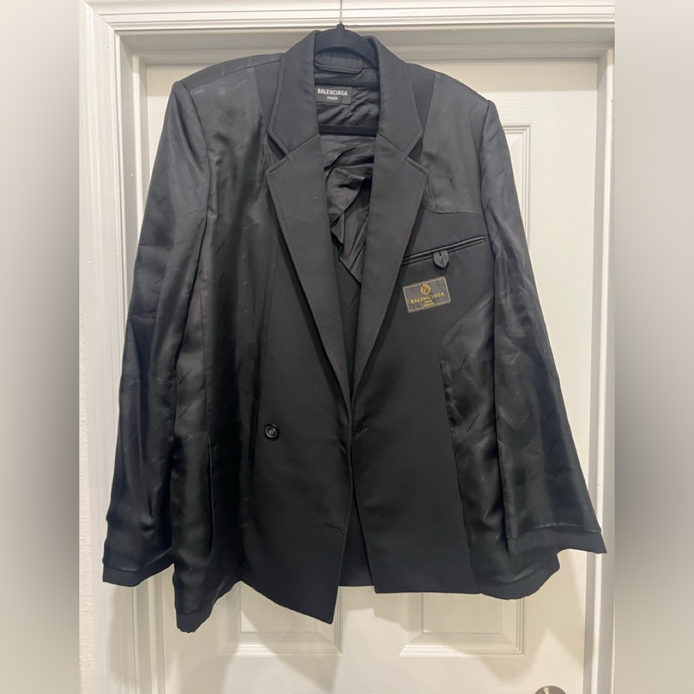 Balenciaga Unisex SS 22